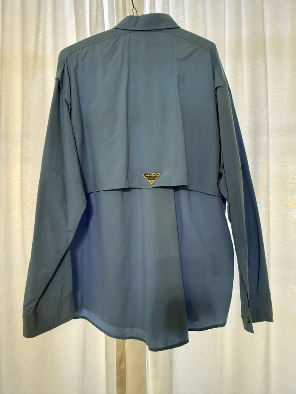 Columbia Light Blue Long Sleeve Button-Up Outdoor Shirt - Picture 6 of 8